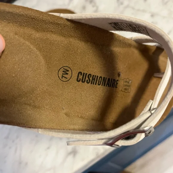 DO NOT PURCHASE.  SOLD Cushionaire White Sandals with Buckles 7W worn once - Picture 7 of 7